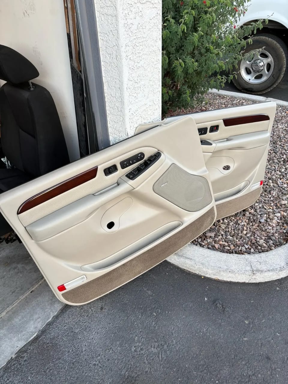 Silverado ‘99-‘06 Door Panels - Image 3