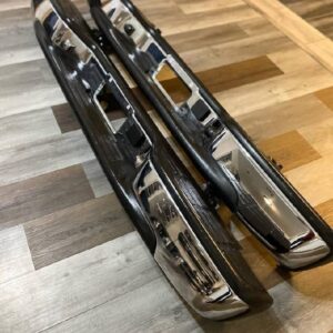 Regular rear bumpers with brackets 1999-2006, Chevy Silverado