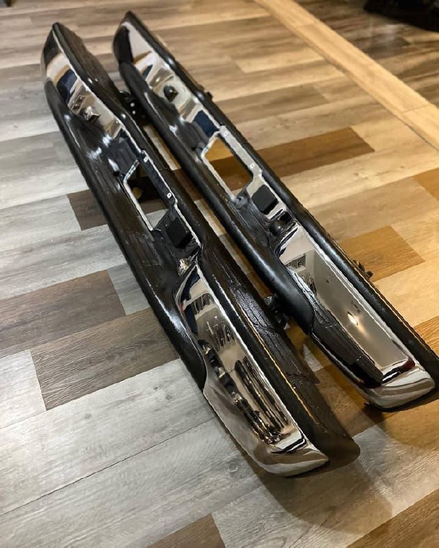Regular rear bumpers with brackets 1999-2006, Chevy Silverado
