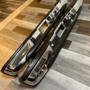 Regular rear bumpers with brackets 1999-2006, Chevy Silverado