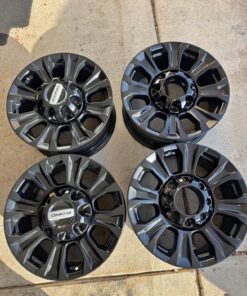 Alternative view of Ford f250-f350 Rims
