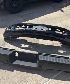 Alternative view of 2024 Ford F-250 Stock Front and Back Bumper.