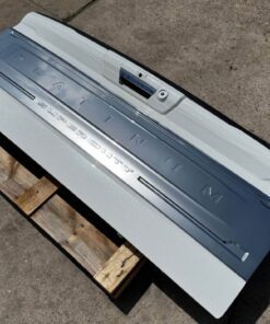 Alternative view of Ford F250/F350 Factory Platinum Tailgate