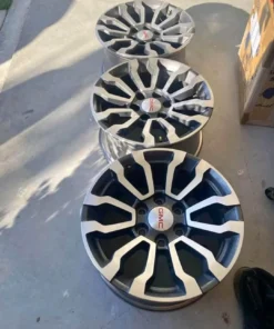 Alternative view of 2 GMC Sierra 1500 AT4 Wheels