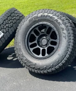 Alternative view of 17” Ford F-150 Wheels Tyres